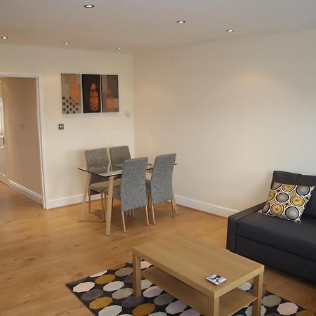 Parkview Apartments Windsor Dış mekan fotoğraf